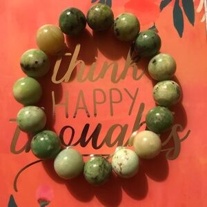 Beautiful Hespera Chrysophrase Stretchy Beaded Bracelet! Brand New, Never Worn!